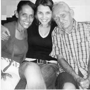 Meet your Posher, Mayela